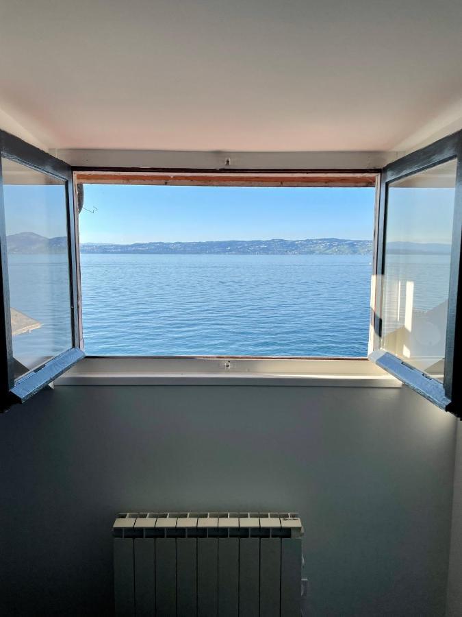 BORD DE LAC,2 chambres SUPERBE VUE LAC 5mn Evian Lugrin Extérieur photo